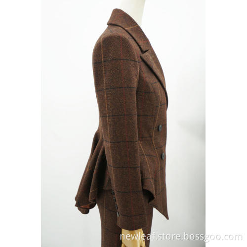 ladies coat four button front pocket